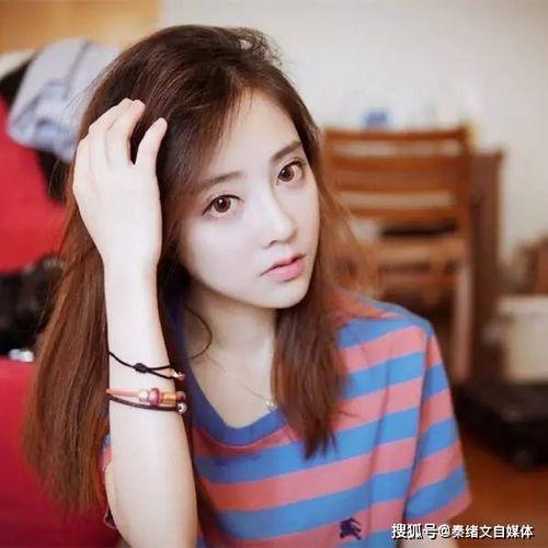 吃瓜少女苏桂芳视频下载,揭秘娱乐圈幕后故事