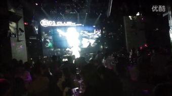 长沙酒吧吃瓜事件视频曝光,一场引发热议的酒吧冲突瞬间