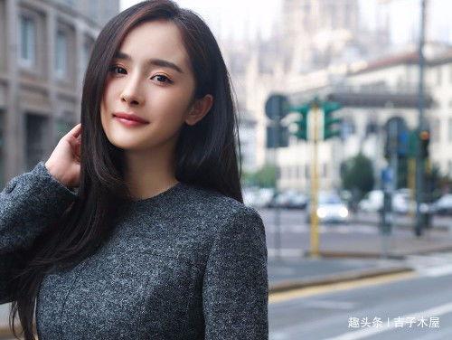 杨幂和闺女吃瓜视频播放,网友热议亲子互动瞬间