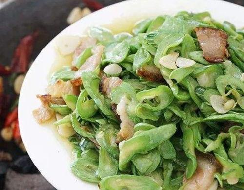 小孩吃蛇瓜视频在线观看,在线观看萌态百出